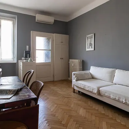Italianway - Rosmini 13 B *