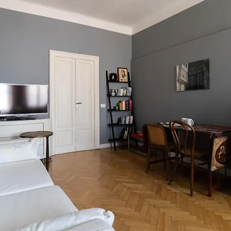 Italianway - Rosmini 13 B Apartment Milan